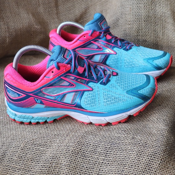 brooks ravenna 6 on sale